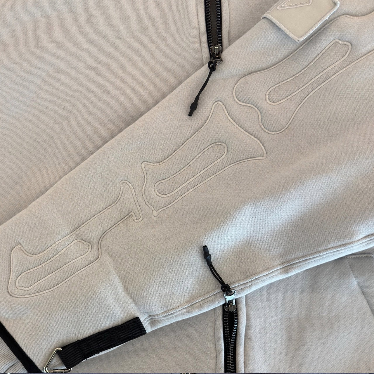 SKELETON PADDED Double Layered Hoodie : GREY